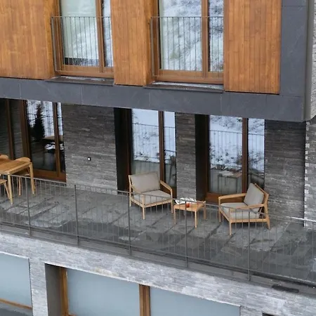 Luxurious Mountain Gem Enjoy Nature Gym Sauna Pool L By Bonesvacances شقة التارتر